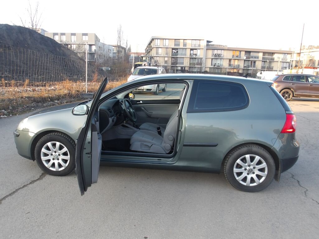 Volkswagen Golf Hatchback 1,6 l 85 kw