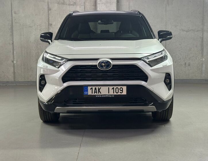 Toyota RAV4 2
