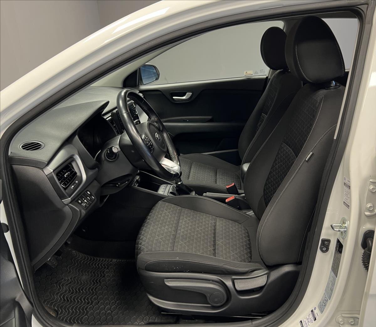 KIA Rio Hatchback 1,2 l 61 kw