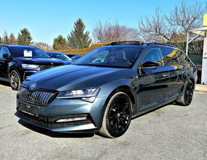 Škoda Superb Kombi 1,4 l 160 kw