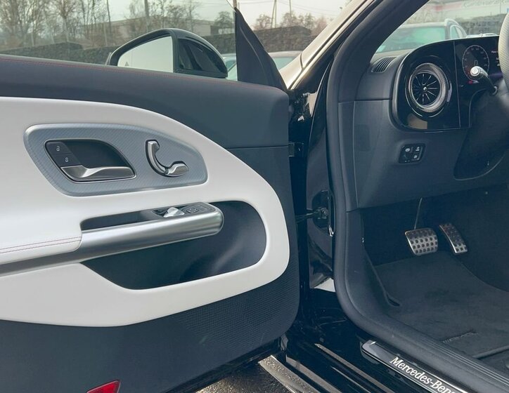 Mercedes-Benz CLA Kupé 0,0 200 kw