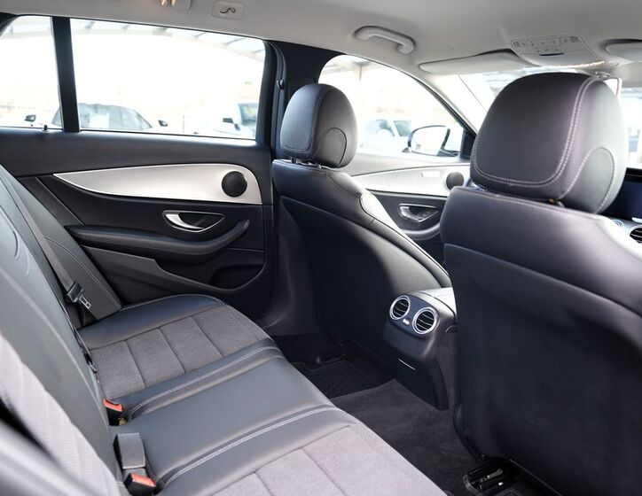 Mercedes-Benz Třídy E 25