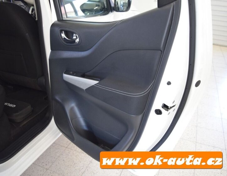 Nissan Navara Pick-up 2,3 l 120 kw