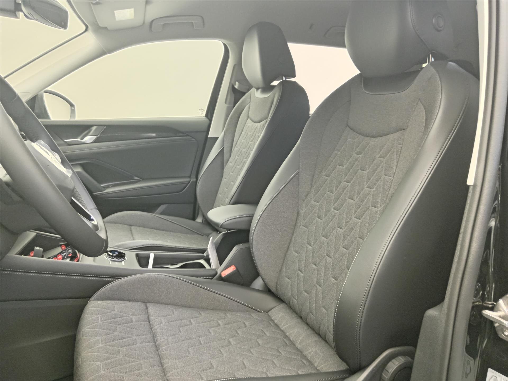 Volkswagen Tayron SUV / Terénní 1,5 l 110 kw