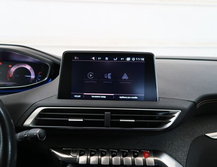 Peugeot 3008 SUV 2,0 l 110 kw