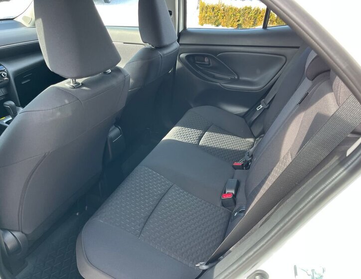 Toyota Yaris Cross SUV 1,5 l 68 kw