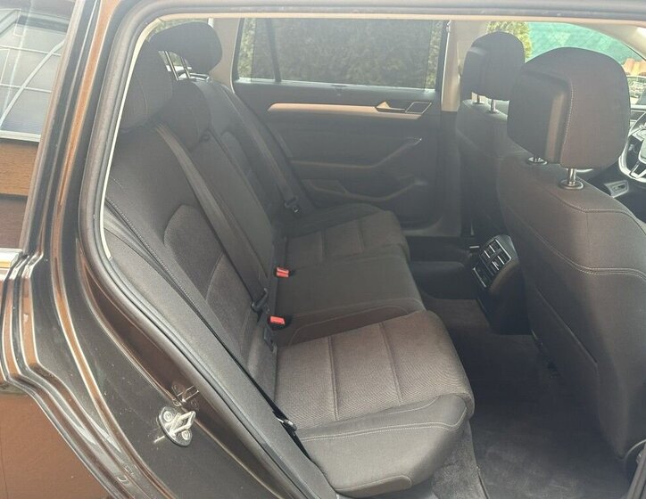 Volkswagen Passat Kombi 2,0 l 110 kw