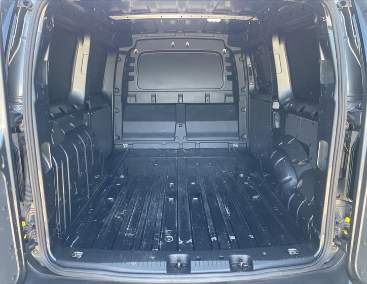 Volkswagen Caddy Skříň 2,0 l 75 kw