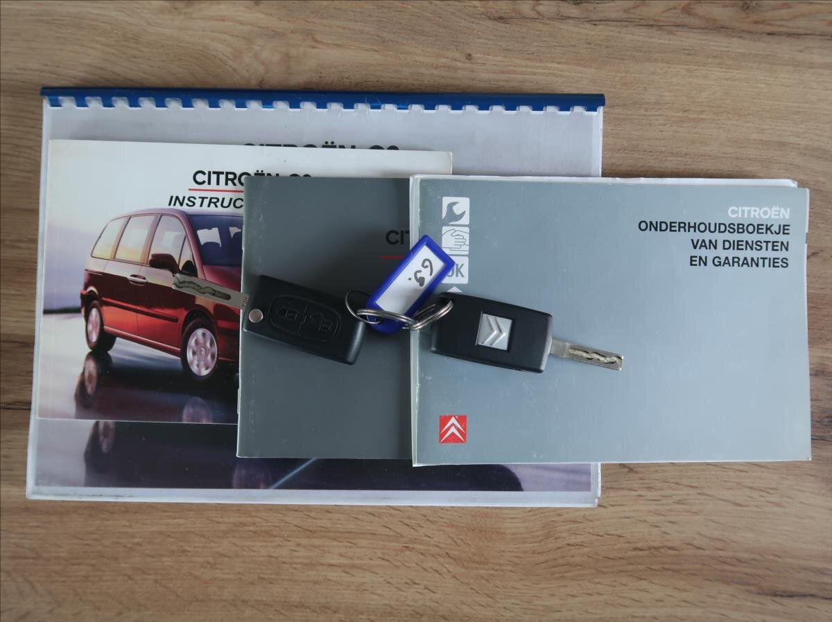 Citroën C8 MPV 2,0 l 88 kw