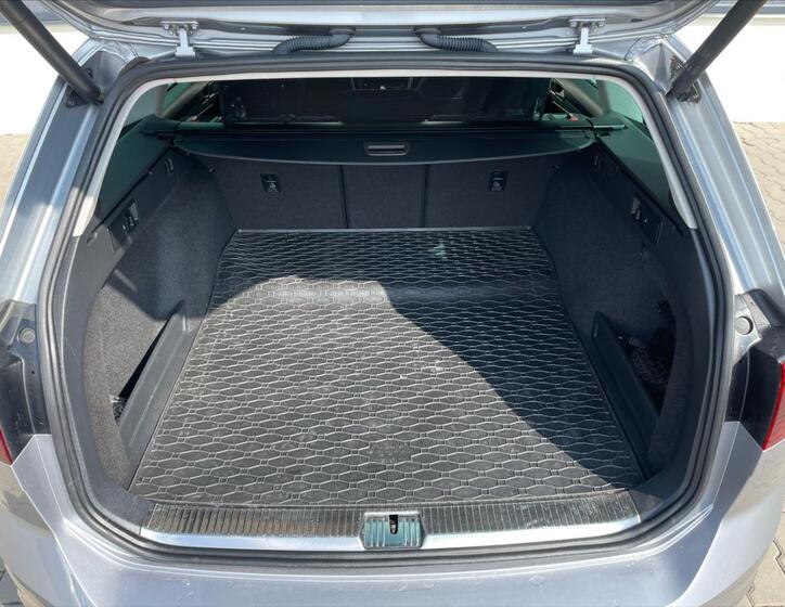 Volkswagen Passat 12