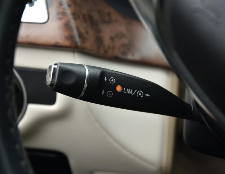 Mercedes-Benz CLS Sedan / Limuzína 3,0 l 195 kw