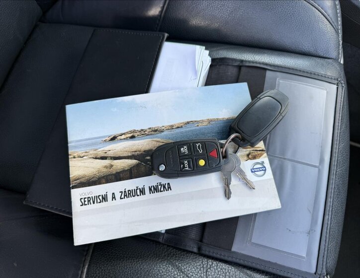 Volvo XC90 Kombi 2,4 l 147 kw