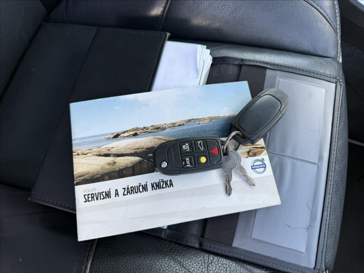 Volvo XC90 Kombi 2,4 l 147 kw