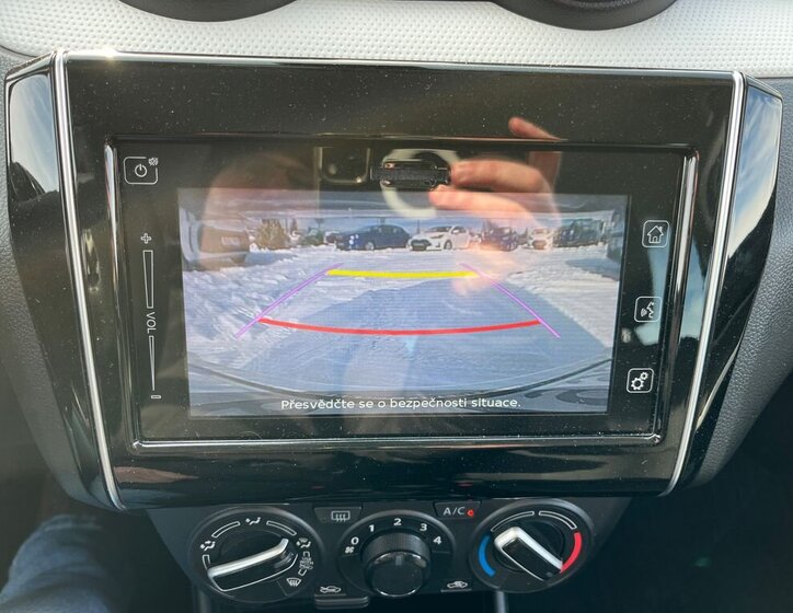 Suzuki Swift Hatchback 1,2 l 61 kw