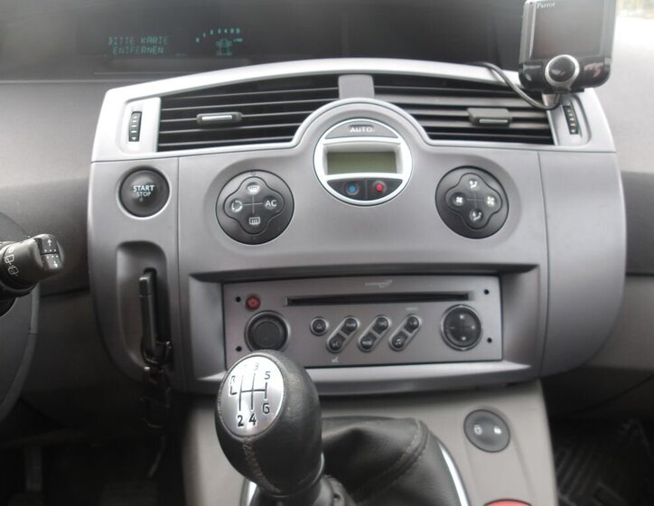 Renault Scénic Kombi 1,5 l 76 kw