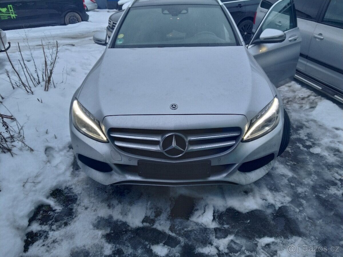 Mercedes-Benz Třídy C Kombi 2,1 l 125 kw