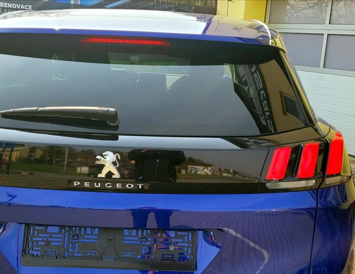 Peugeot 3008 SUV / Terénní 1,5 l 96 kw