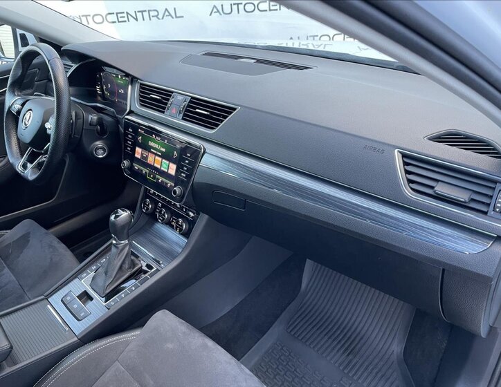 Škoda Superb Kombi 2,0 l 147 kw