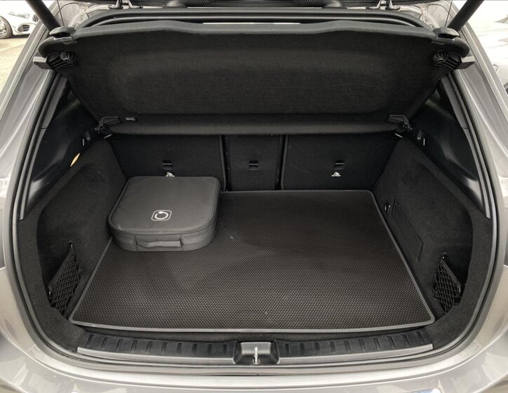 Mercedes-Benz EQA SUV / Terénní 0,0 140 kw