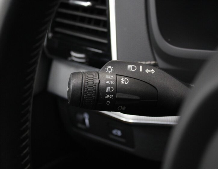 Volvo XC90 SUV / Terénní 2,0 l 173 kw