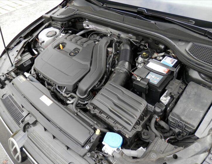 Volkswagen Golf Hatchback 1,5 l 110 kw