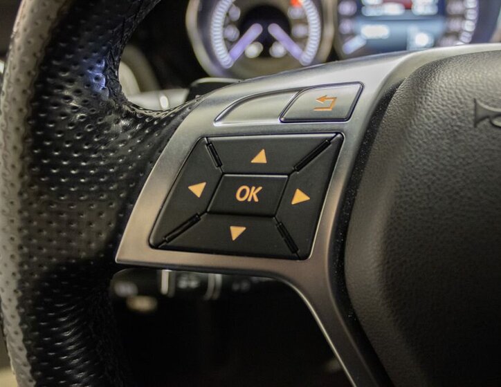 Mercedes-Benz CLS 16