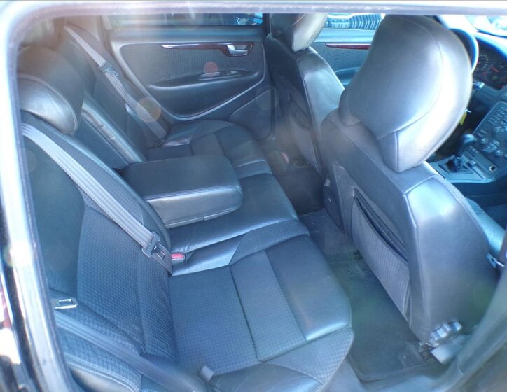 Volvo V70 Kombi 2,5 l 103 kw