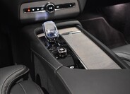 Volvo XC90 11
