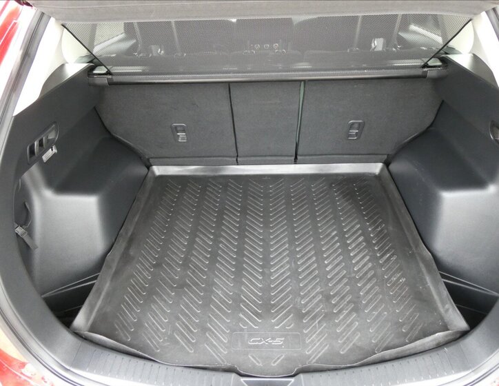 Mazda CX-5 SUV / Terénní 2,0 l 121 kw