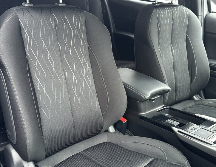 Mitsubishi Eclipse Cross SUV 2,3 l 109 kw