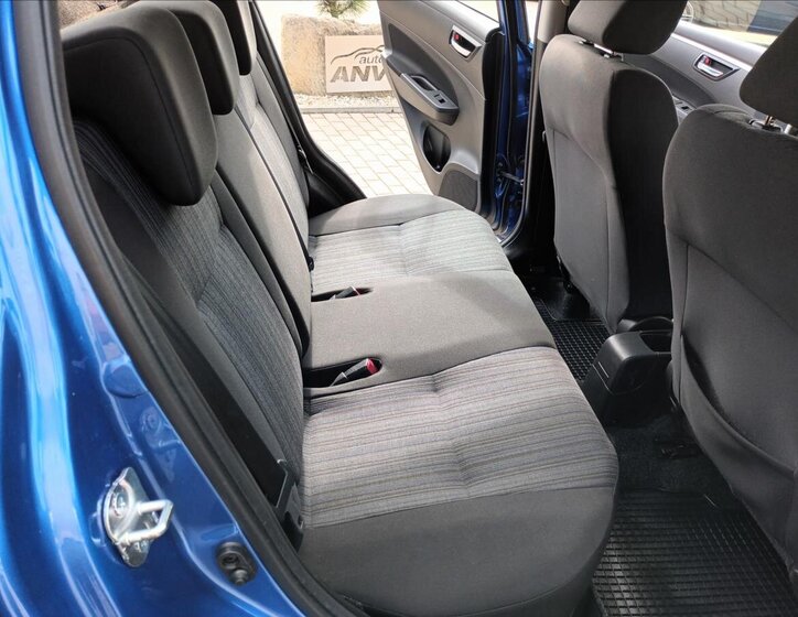 Suzuki Swift Hatchback 1,2 l 69 kw