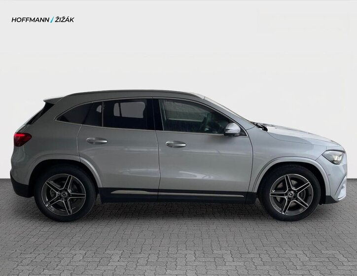 Mercedes-Benz GLA SUV 2,0 l 110 kw