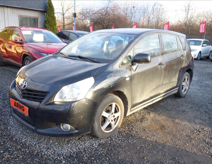 Toyota Verso MPV 1,6 l 97 kw