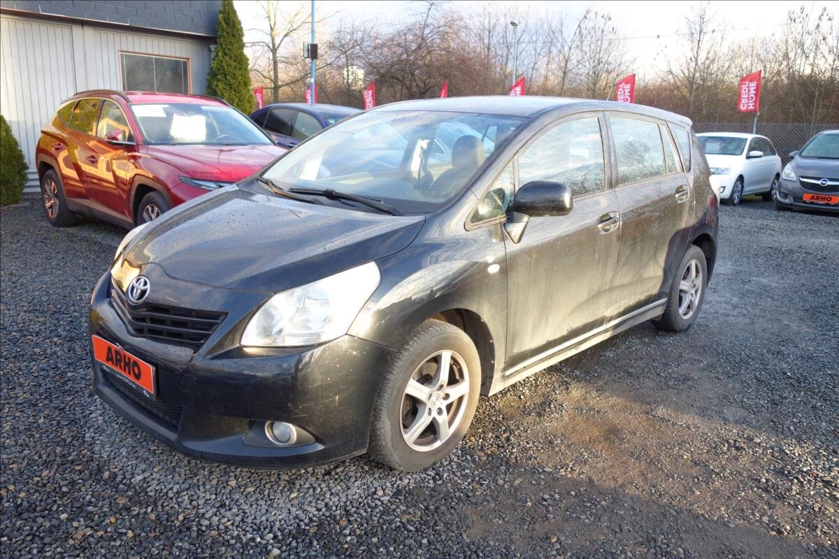 Toyota Verso MPV 1,6 l 97 kw