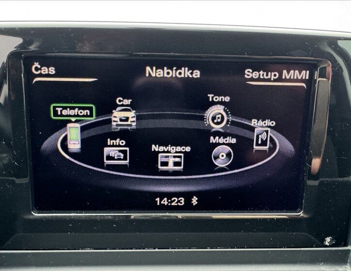 Audi Q3 SUV 2,0 l 103 kw