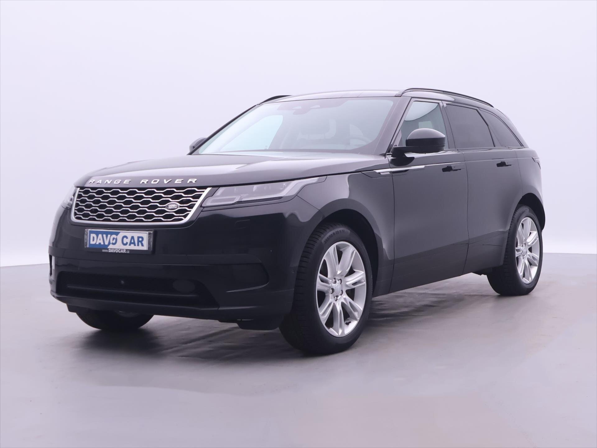 Land Rover Range Rover Velar SUV / Terénní 2,0 l 150 kw