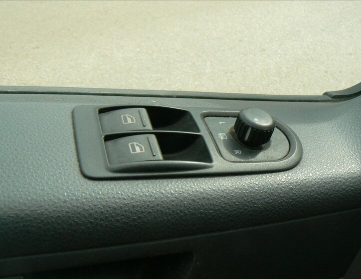 Volkswagen Transporter MPV 2,0 l 103 kw