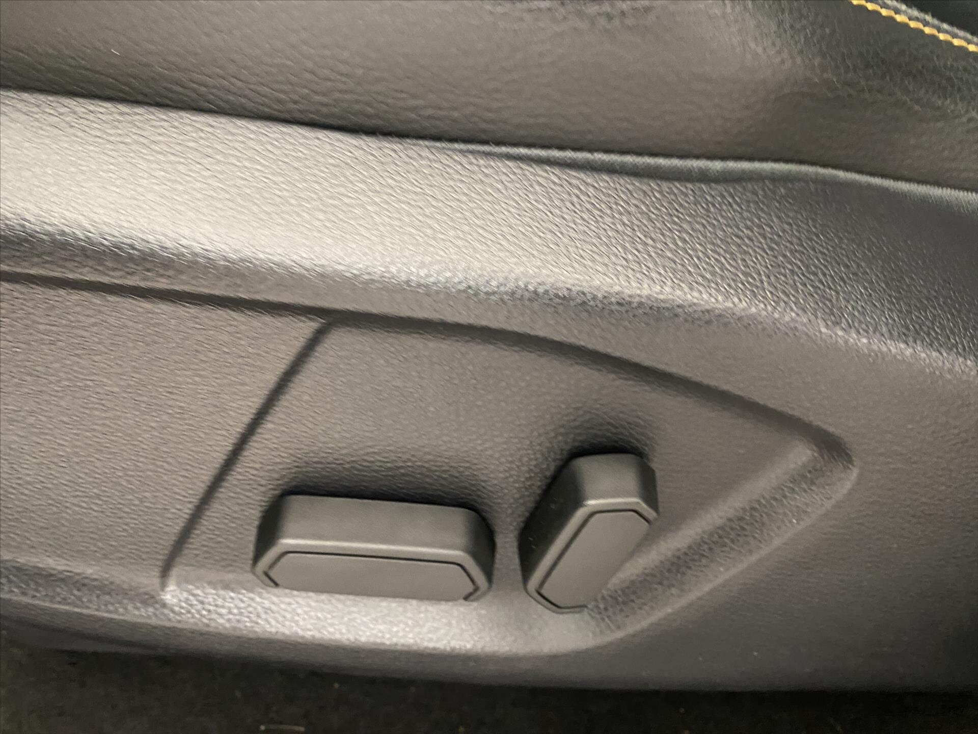 Ford Ranger Pick-up 2,0 l 156 kw