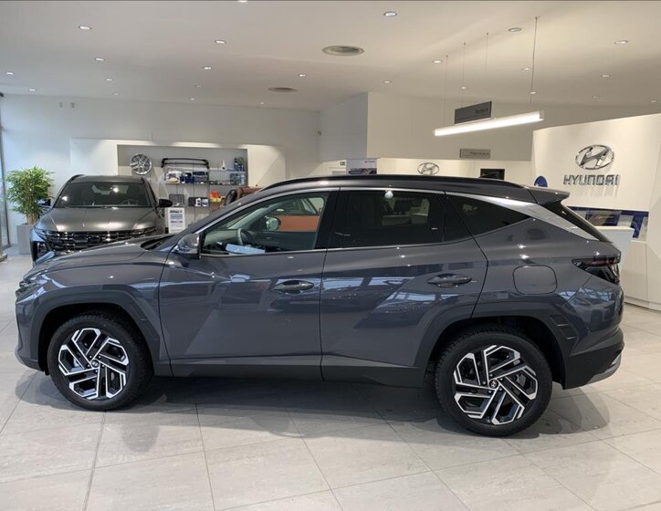 Hyundai Tucson SUV / Terénní 1,6 l 158 kw