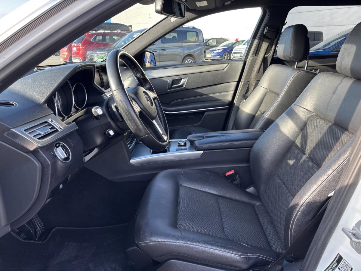 Mercedes-Benz Třídy E Kombi 2,1 l 125 kw