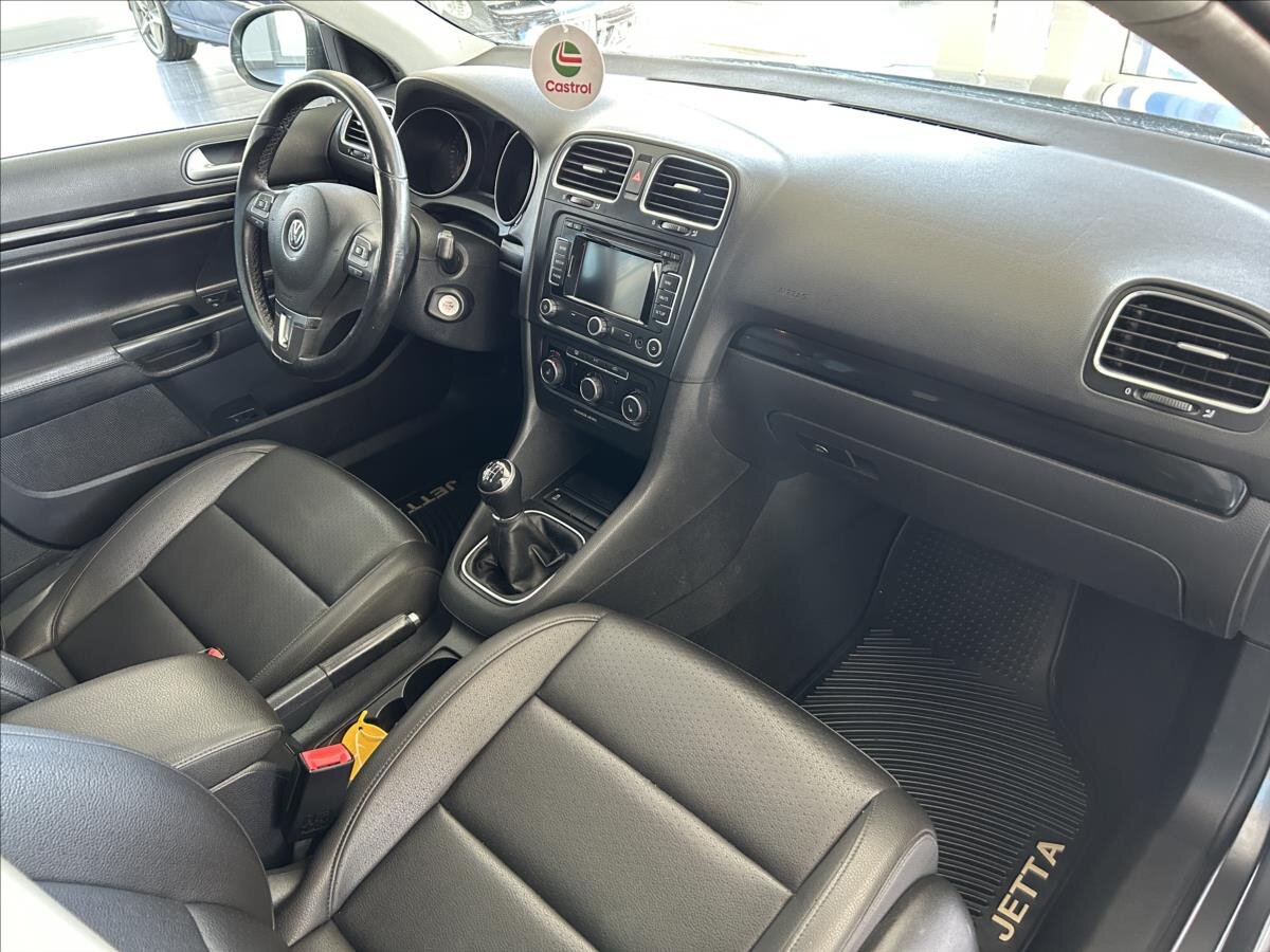 Volkswagen Golf Kombi 2,0 l 103 kw