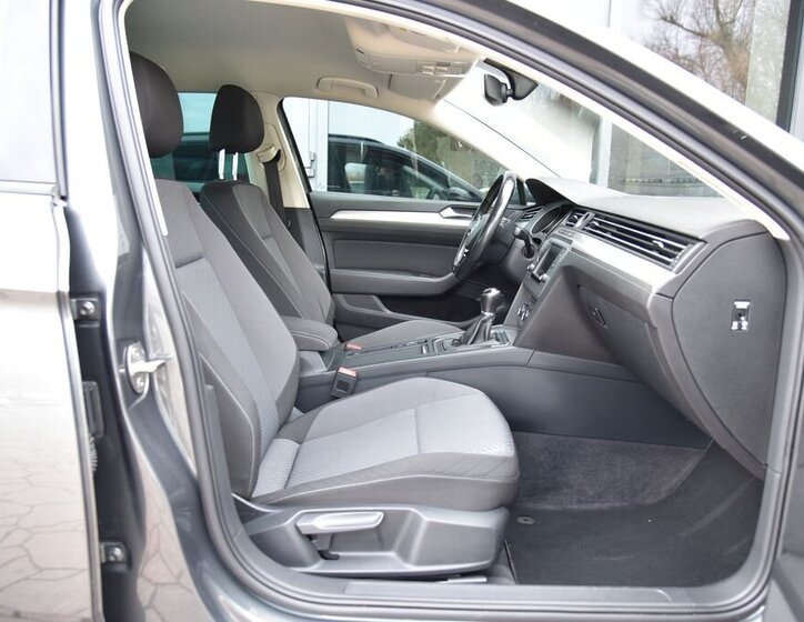 Volkswagen Passat Kombi 2,0 l 110 kw