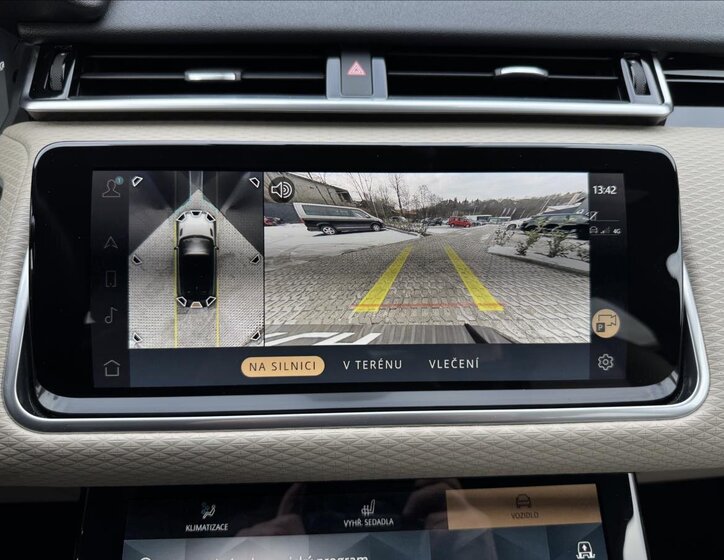 Land Rover Range Rover Velar SUV 3,0 l 221 kw