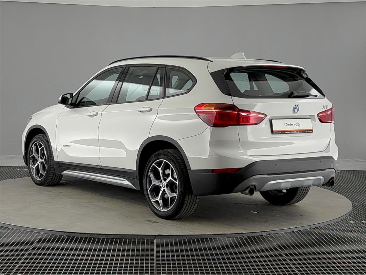 BMW X1 SUV / Terénní 2,0 l 140 kw