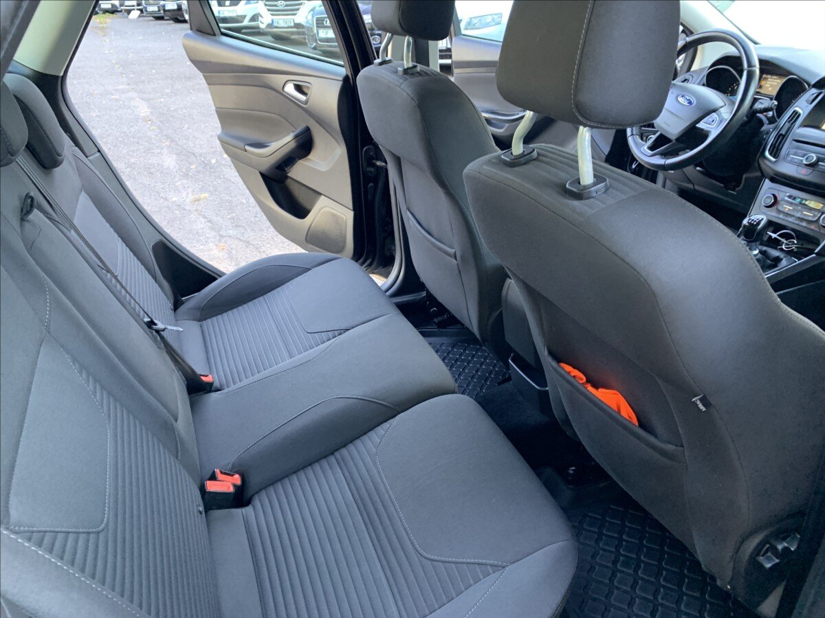 Ford Focus Kombi 1,5 l 88 kw