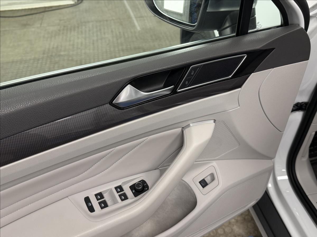 Volkswagen Passat Kombi 2,0 l 140 kw