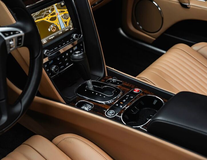 Bentley Flying Spur 19