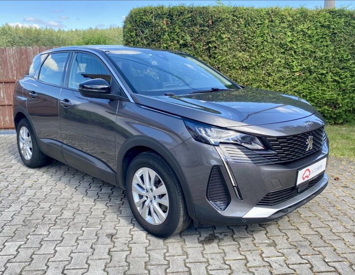 Peugeot 3008 SUV 1,2 l 96 kw