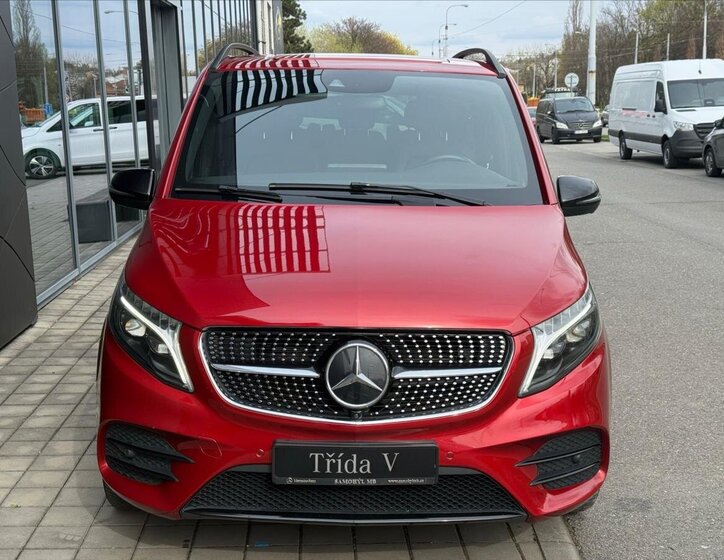 Mercedes-Benz Třídy V MPV 2,0 l 174 kw