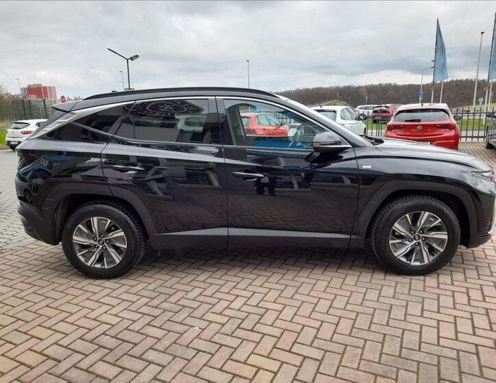 Hyundai Tucson SUV / Terénní 1,6 l 110 kw